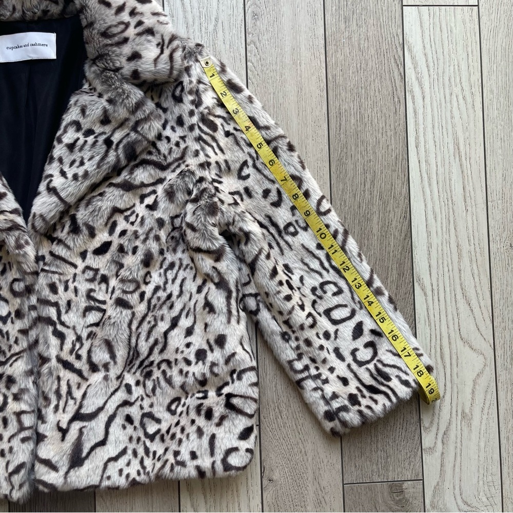 Cupcakes & Cashmere Animal Print Faux Fur Coat - Picture 6 of 9